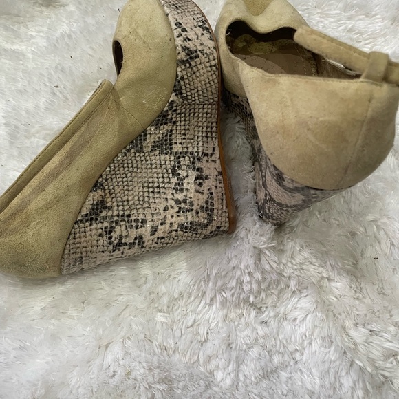 Gossip Size 8 - Picture 3 of 3